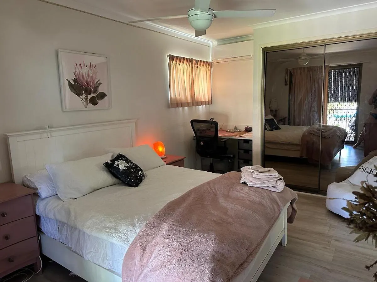 Central Maroochydore Sunshine Coast Home 빌라